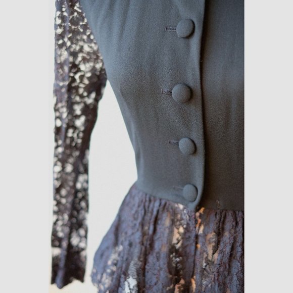 80s Vintage Black Lace Button-Up with Shoulder Pads - Picture 2 of 4